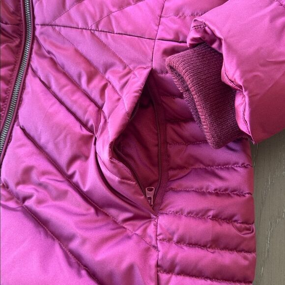 Lands' End PRIMALOFT Warm Burgundy Puffer Jacket Winter Coat Faux Fur Trim Sz M - Picture 4 of 16